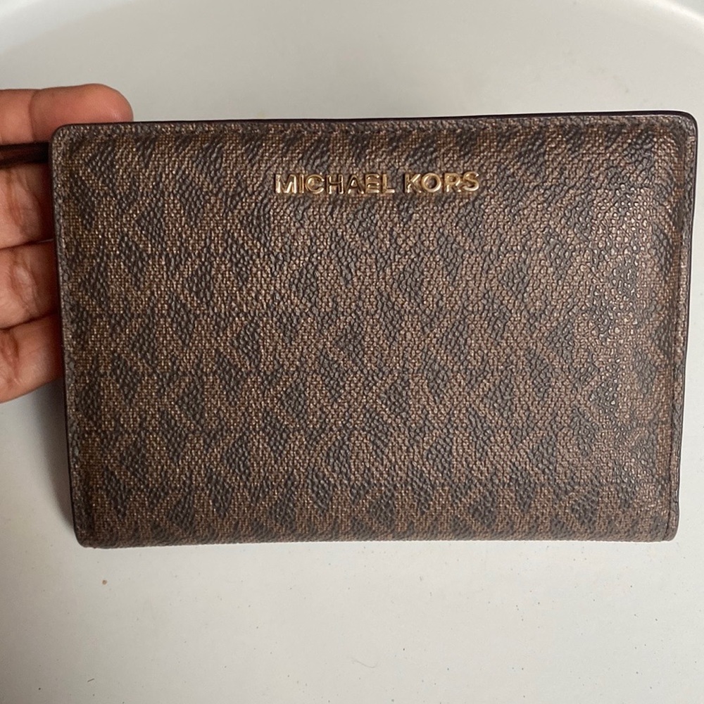 Michael Kors Wallet RARE - Picture 4 of 5